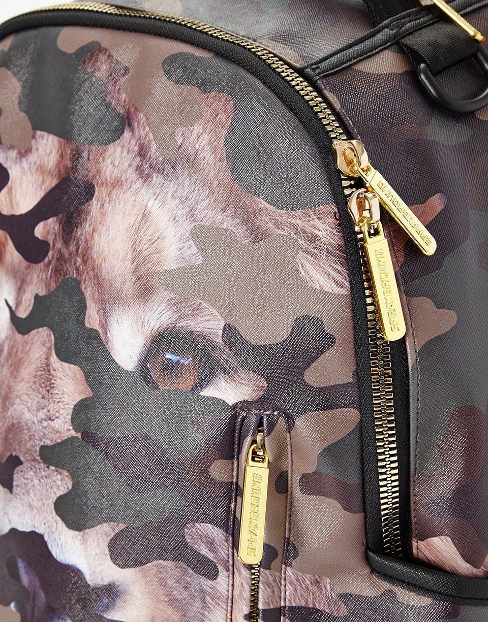 LION CAMO