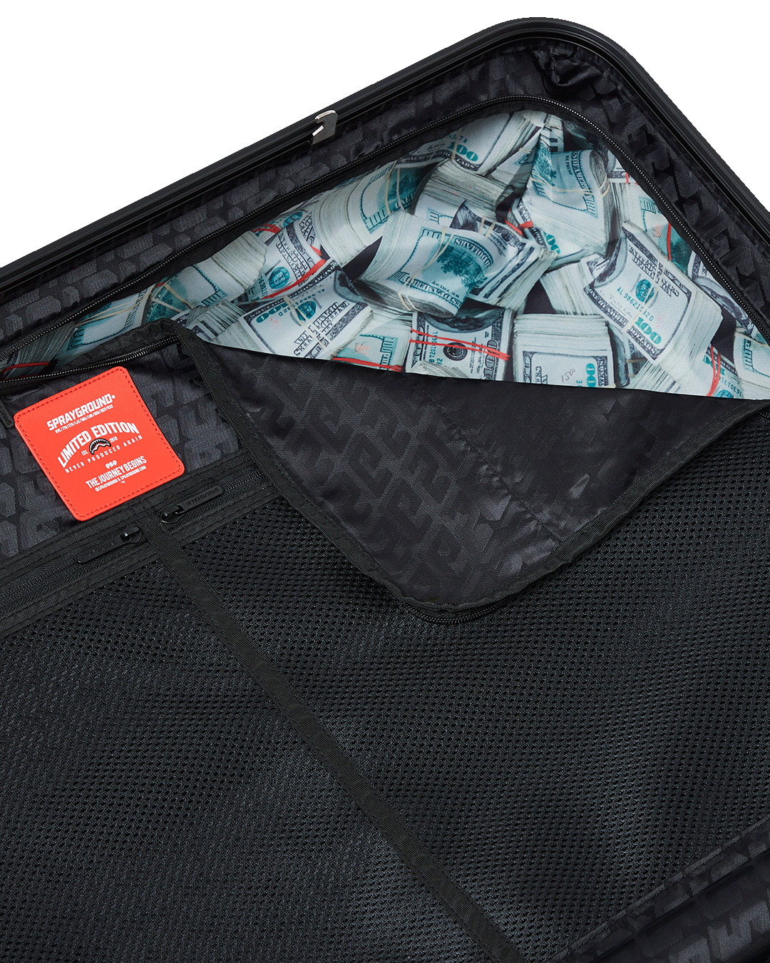 REALITY CHECK SHARKITECTURE FULL-SIZE JETBLACK LUGGAGE (GUNMETAL HARDWARE)