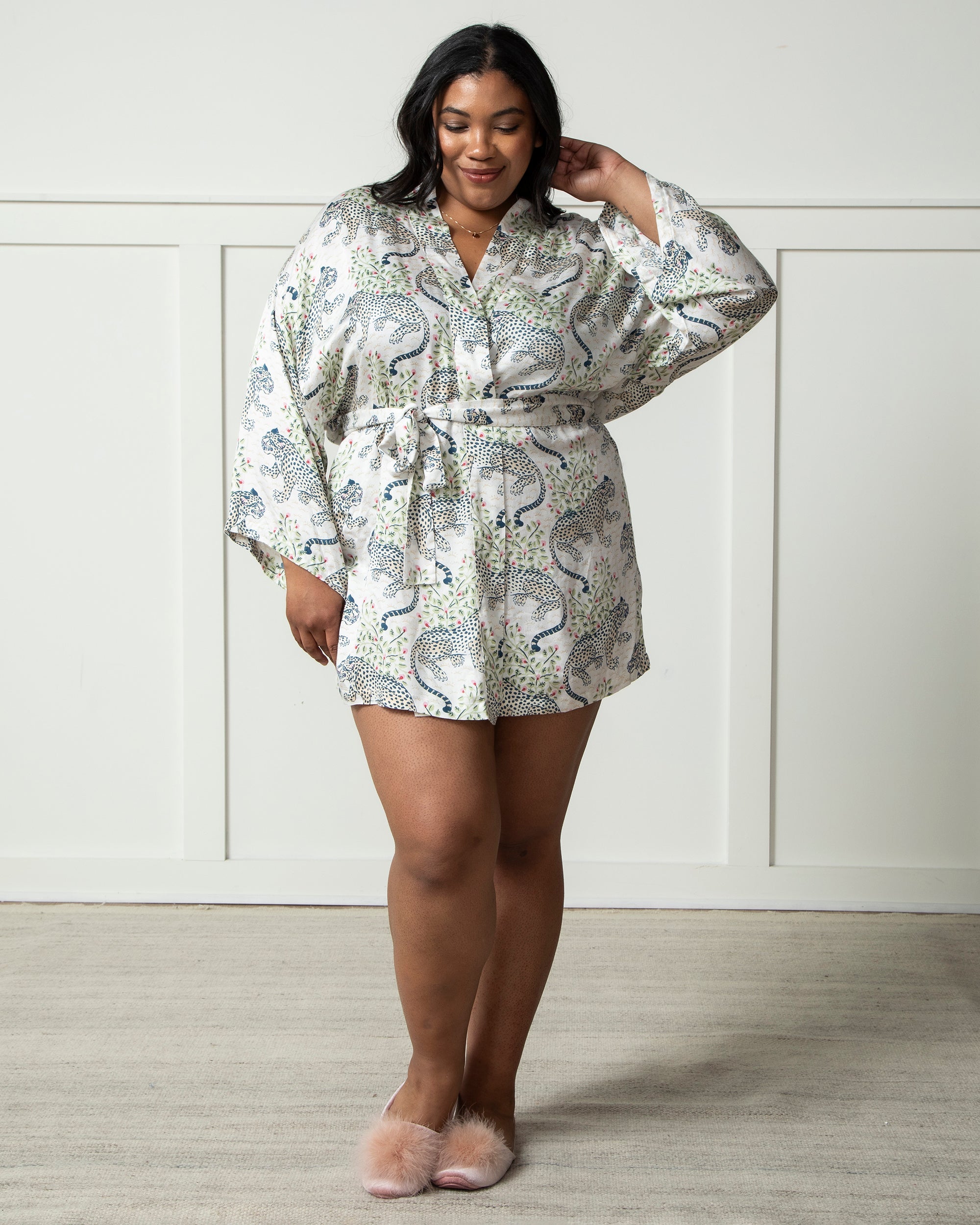 Bagheera - Eco Satin Glam Mini Robe - Wedding Cake
