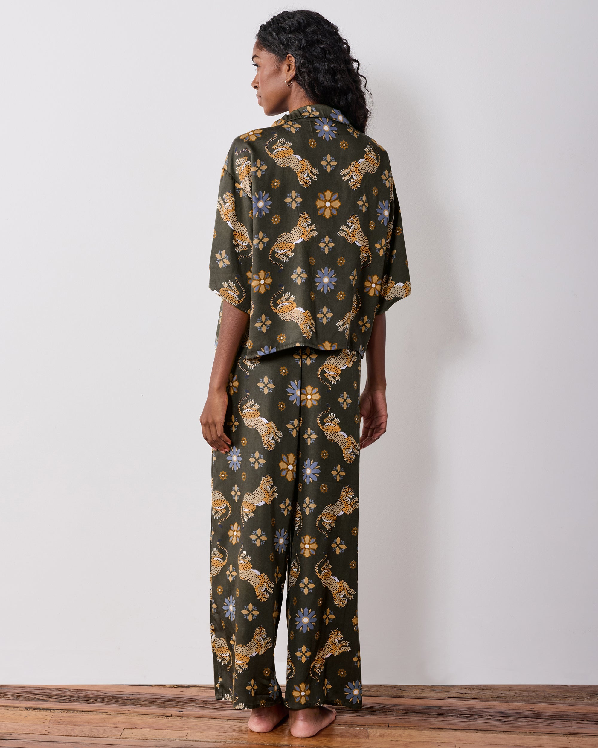 Bagheera Kaleidoscope - Tall Eco Satin Wildest Dreams Set - Olive