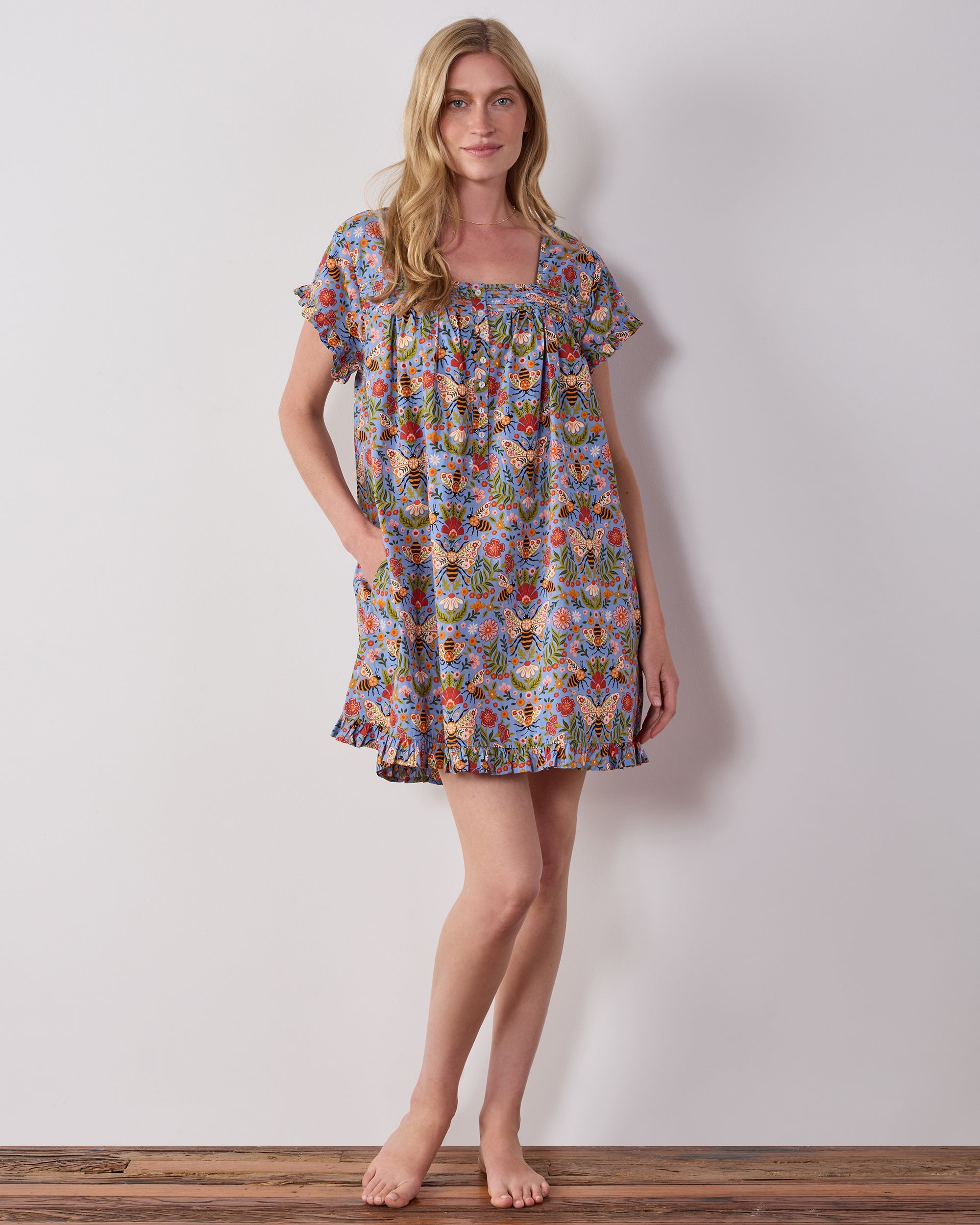Bee Tapestry - Pintuck Nightgown - Delphinium Blue