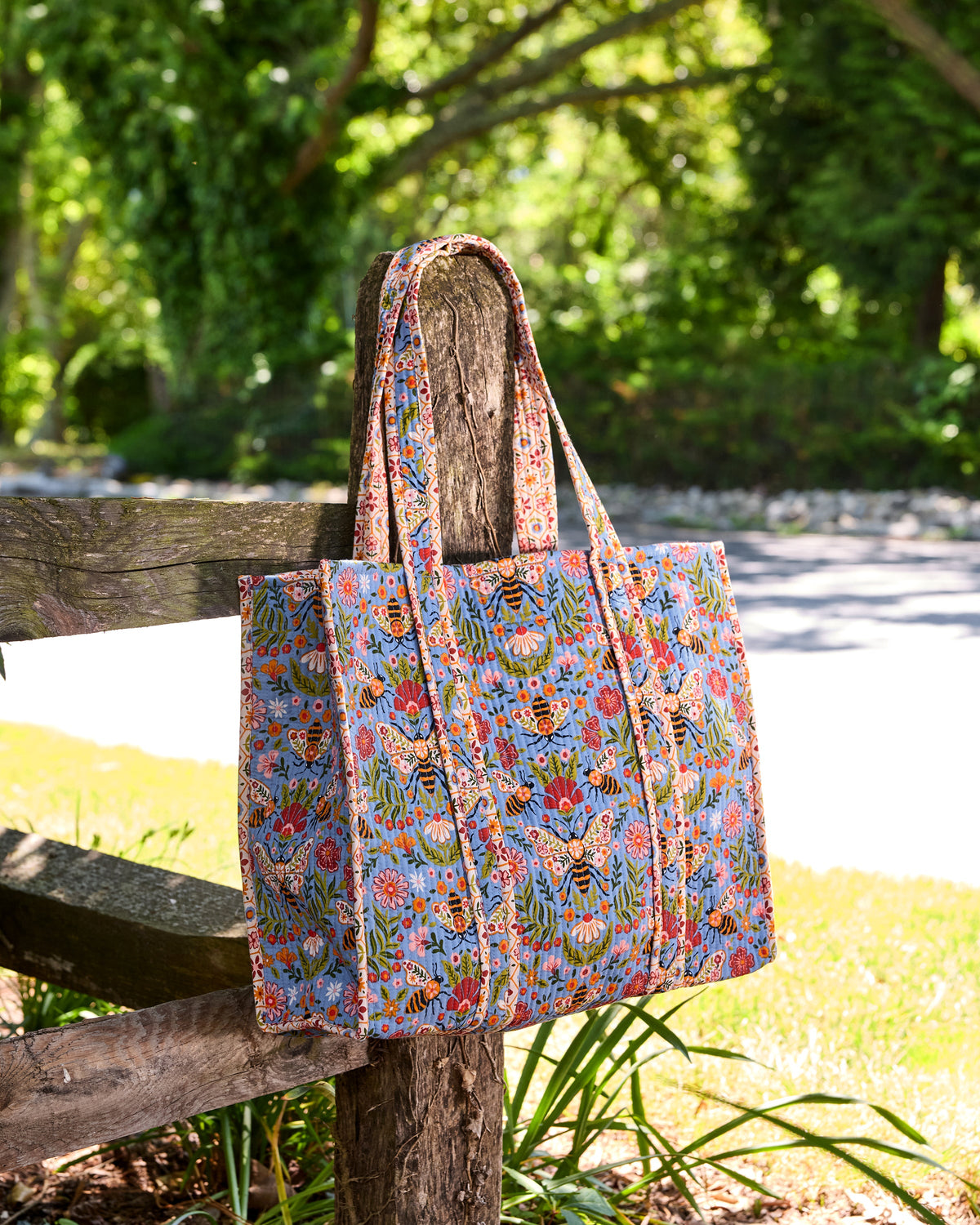 Bee Tapestry - The Traveler Tote - Delphinium Blue