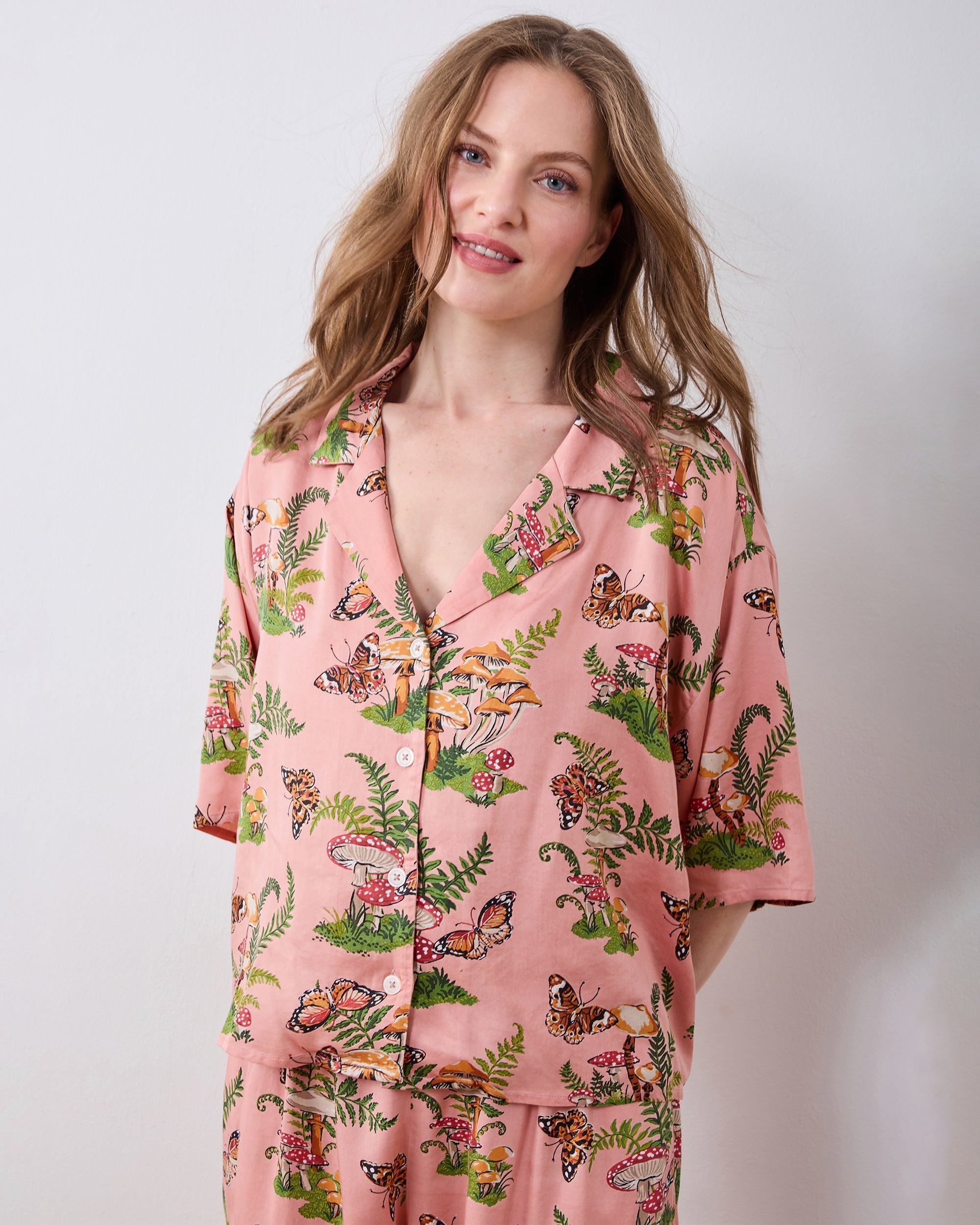 Butterfly Forager - Tall Eco Satin Wildest Dreams Set - Rosewood